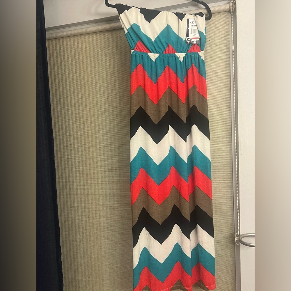 Medium strapless maxi dress